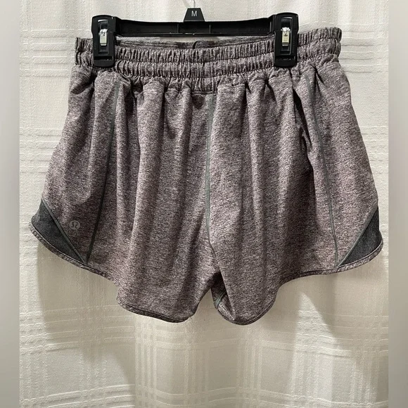 Lululemon shorts gray size 8 - Picture 2 of 9
